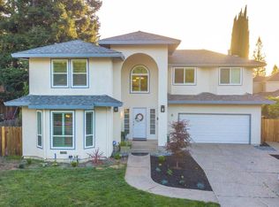 6 Kingbird Ct, Sacramento, CA