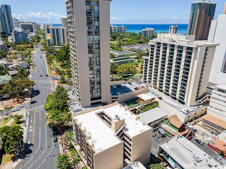 1911 Kalakaua Ave #406 — Photo 14