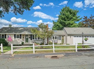 51 Stearns Dr, Randolph, MA 02368