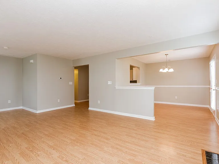 10458 Wintergreen Way — Photo 2