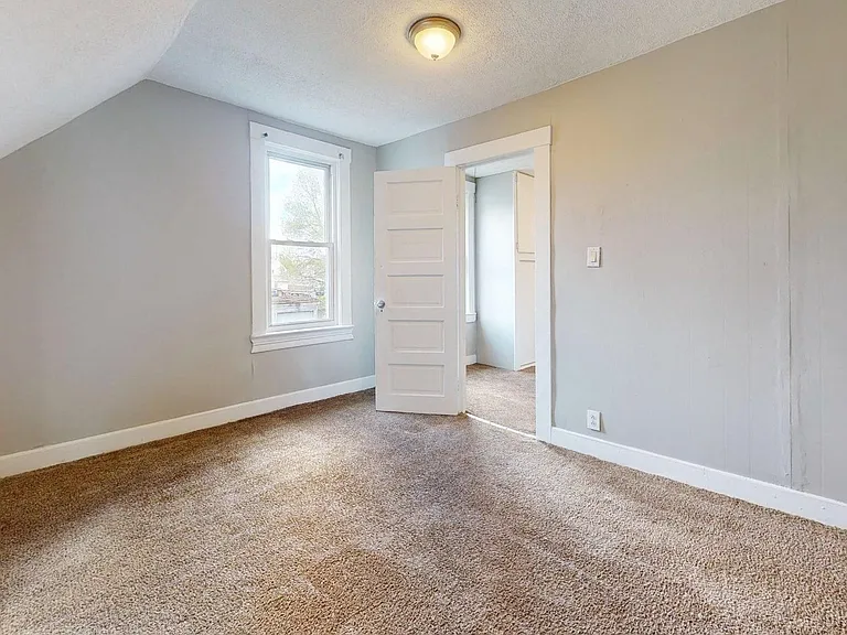 3452 W 44th St — Photo 54
