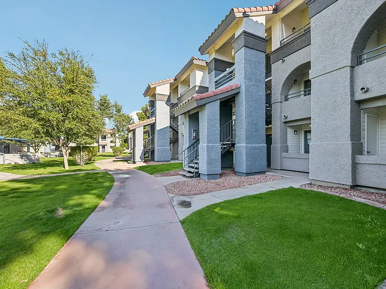 Stillwater Apartments — Photo 52