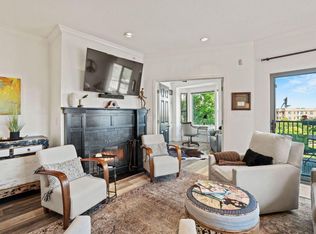 1300 N Prospect Ave APT 401, Milwaukee, WI