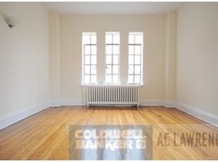 11 Waverly Pl APT 3F, New York, NY 10003