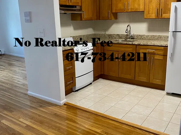 253 N Beacon St, Brighton, MA 02135