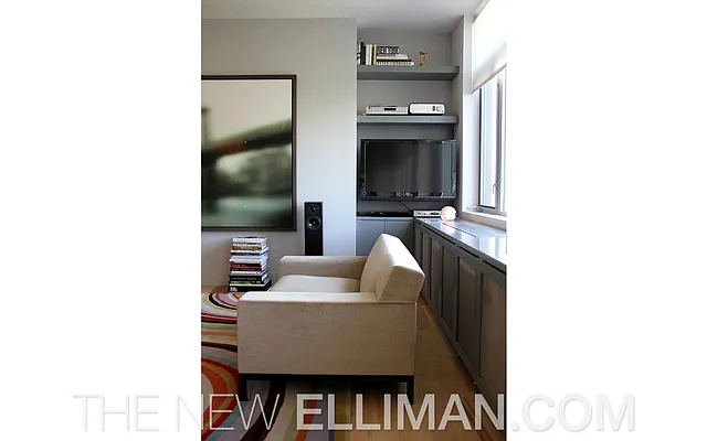 Sold by Douglas Elliman | media 18