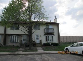 20 Dan Ireland Dr, Plainfield, IL 60544