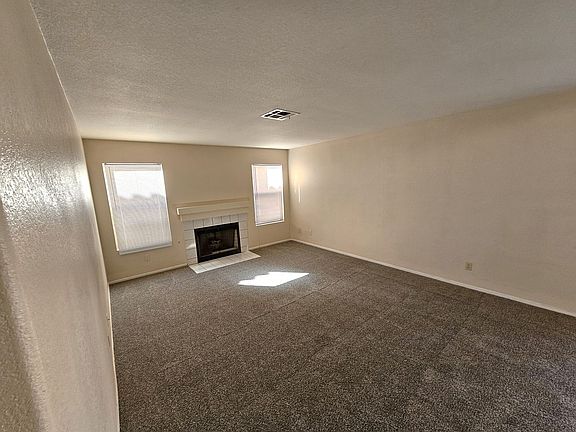 3rd image of 1216 Lucia Dr