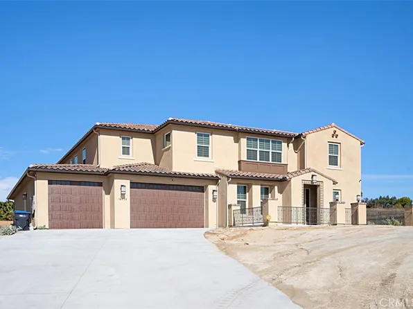 16032 New Canaan Ct, Riverside, CA 92504