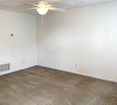 3rd image of 525 Ponderosa Ave APT 6