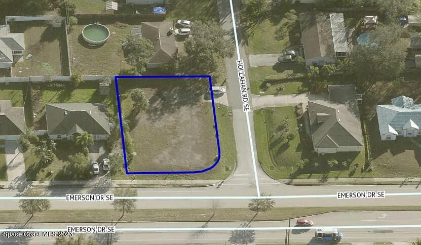 1st image of 2461 Emerson Dr SE
