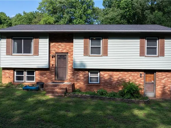 3350 Tolley St, Claremont, NC 28610