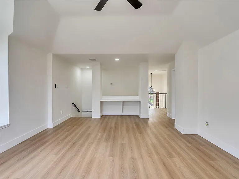 246 Cedar Elm Ln — Photo 22