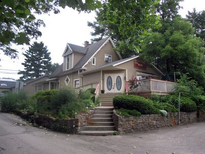 25 Locust Ln, Nashville, IN, 47448