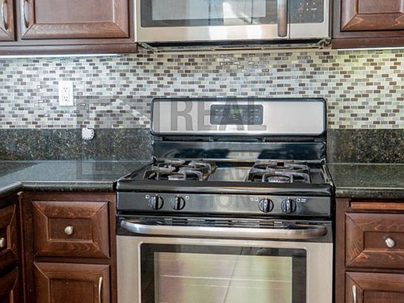 2nd image of 12854 Avenida Bonita