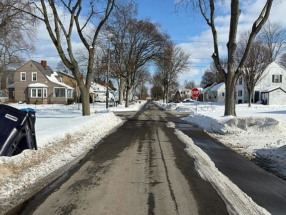 5th image of 164 Leonard Rd