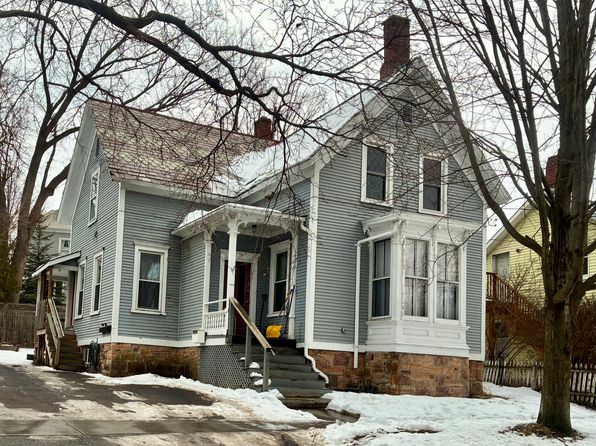 520-522 Saint Paul St #2