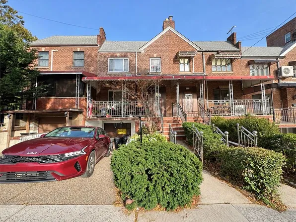6503 Alderton St, Rego Park, NY 11374