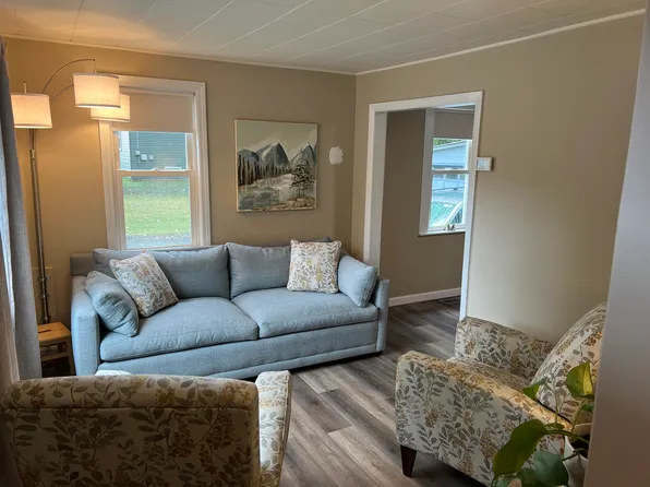 46 Maple Point, Auburn, ME 04210