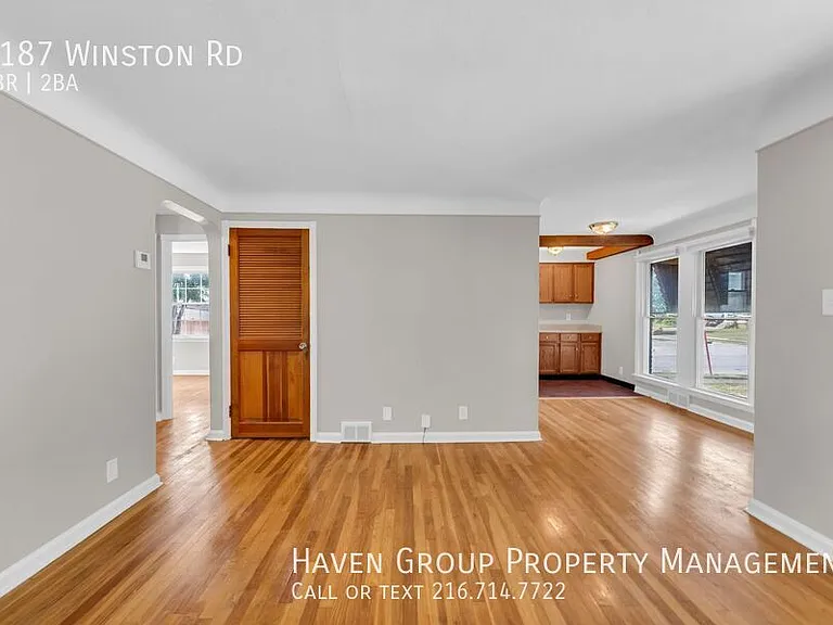 1187 Winston Rd — Photo 7