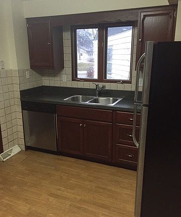 3rd image of 202 Orton Ave