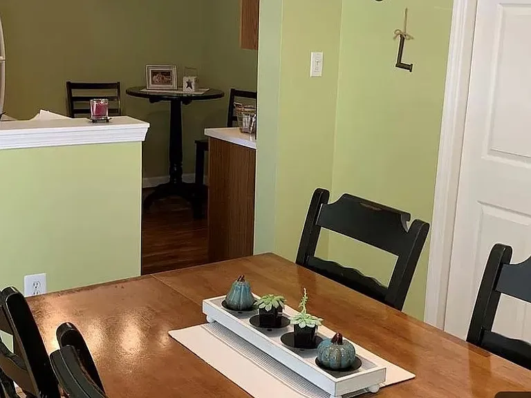 7919 Foxcrest Ct — Photo 8