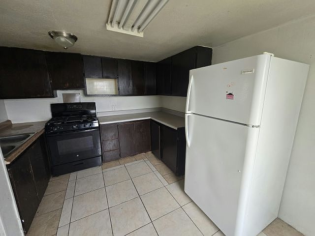 2nd image of 3401 N Walnut Rd Unit 393