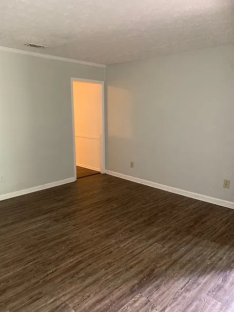 2 bed, 931 sqft, $1,250 — Photo 3