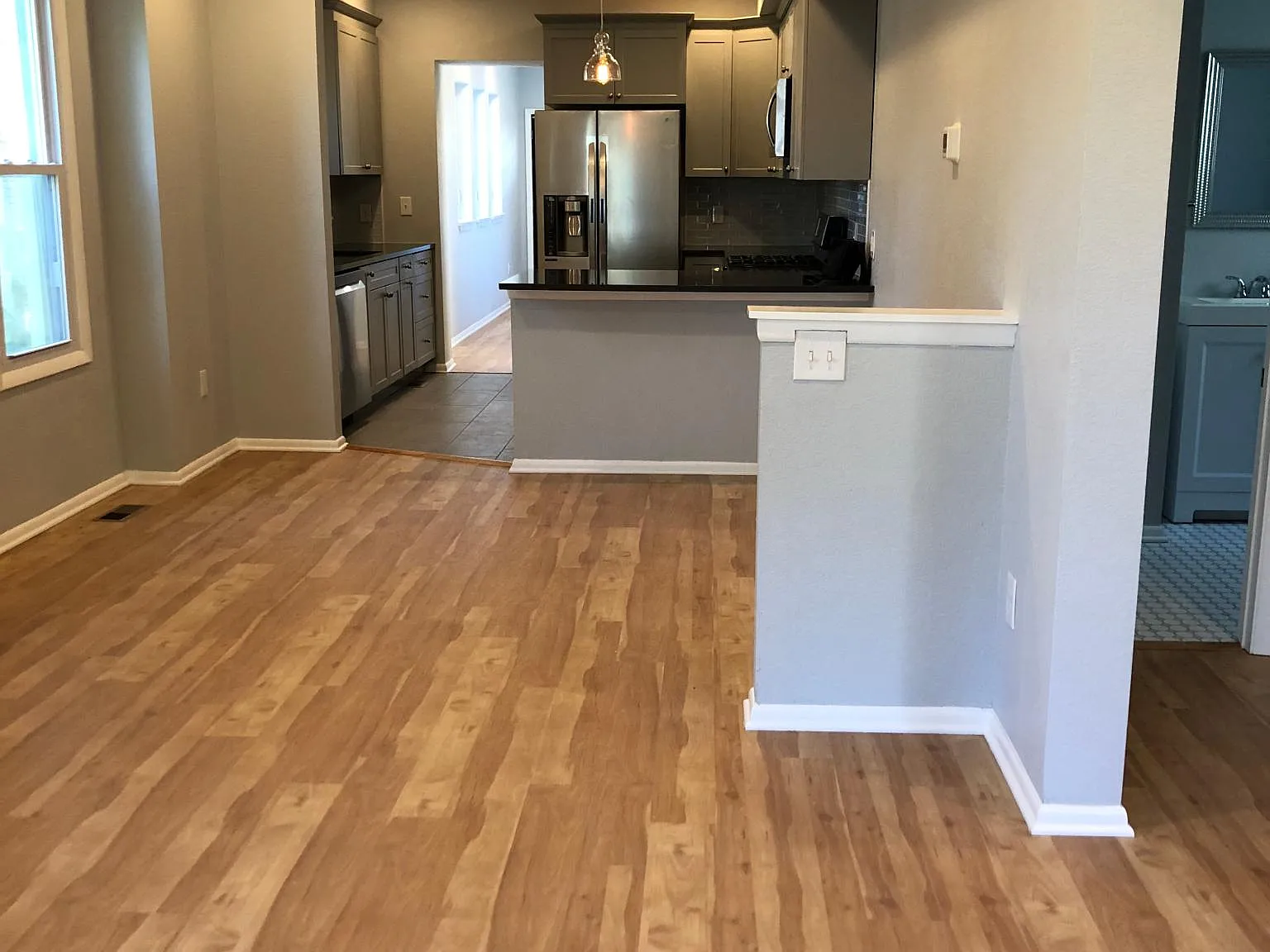 3320 W Moncrieff Pl — Photo 3