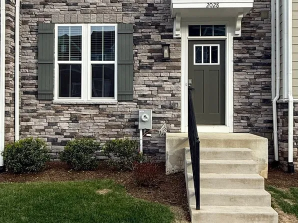 2028 Landon Ln, Charlottesville, VA 22911
