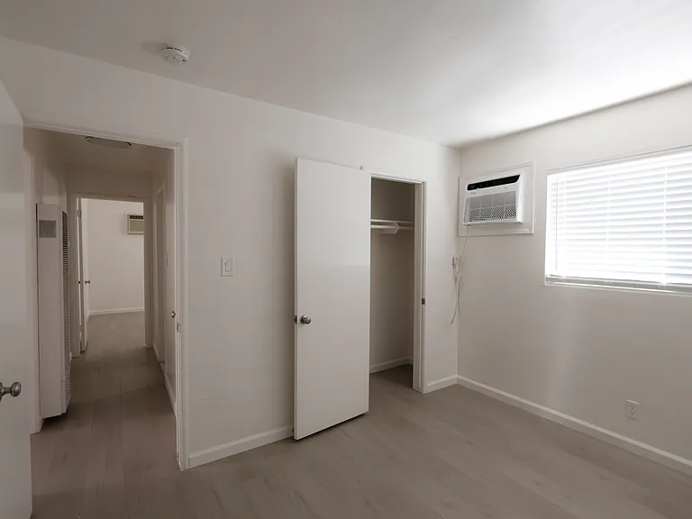 3333 W St #5 — Photo 8