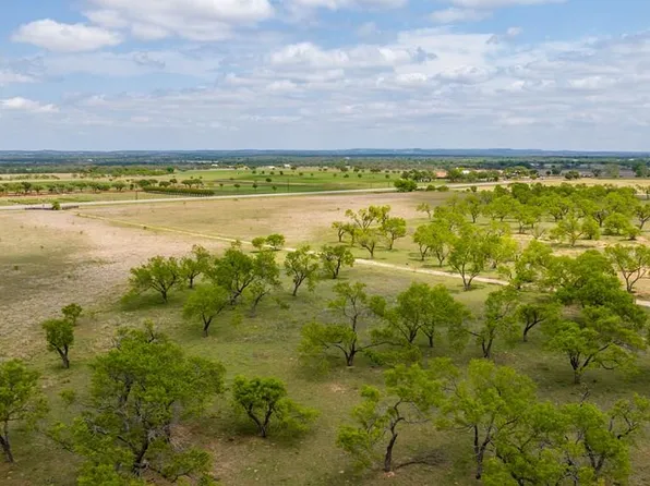E Us Highway 290, Fredericksburg, TX 78624