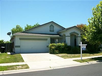 1st image of 525 Alden Way