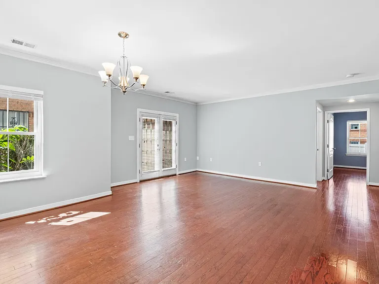 714 Parkside Pl NE #714 — Photo 9