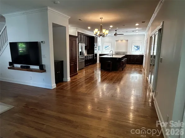 10211 Danesway Ln, Cornelius, NC 28031