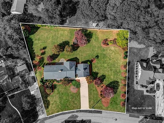 4th image of 514 Pennrington Cir