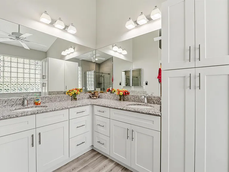 3198 SE Carrick Green Ct — Photo 13