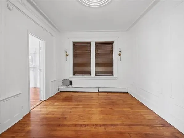 122a Baldwin Avenue image 10 of 29