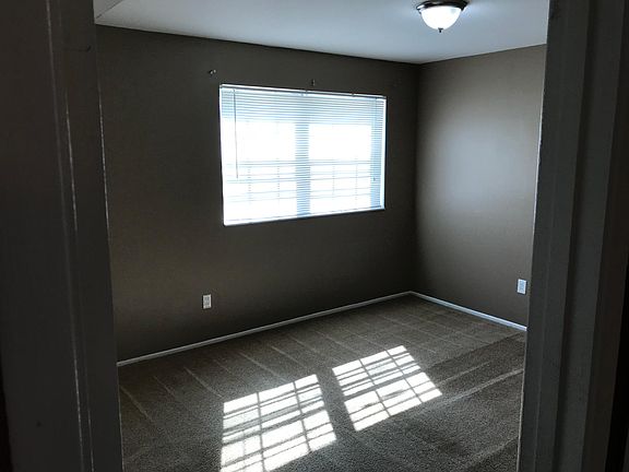 5th image of 6718 Colony Acres Dr APT A