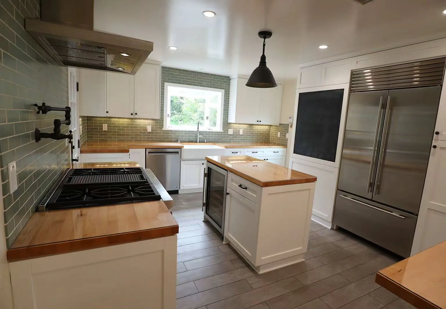 3 bed, 1773 sqft, $5,800 — Photo 4