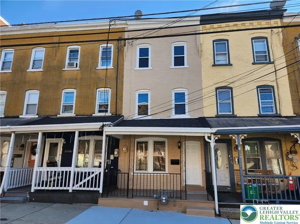 1040 Spring Garden St, Allentown, PA 18102