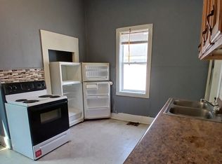 1449 3rd Ave, Terre Haute, IN 47807