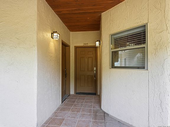 2nd image of 20 TAPATIO DR E #205