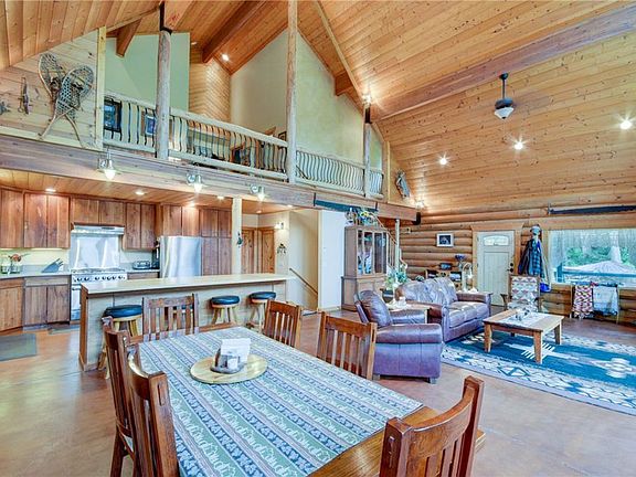 Great Room looking at Loft