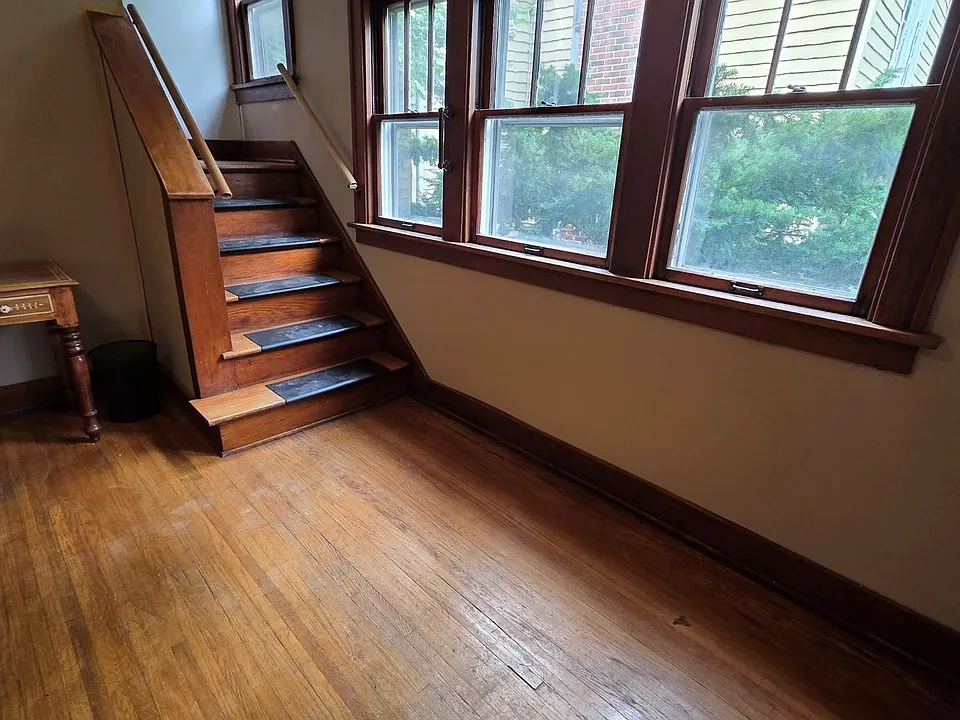 Stairs to Bedroom Level