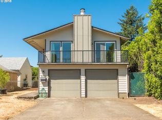 5221 SE Mitchell St, Portland, OR 97206