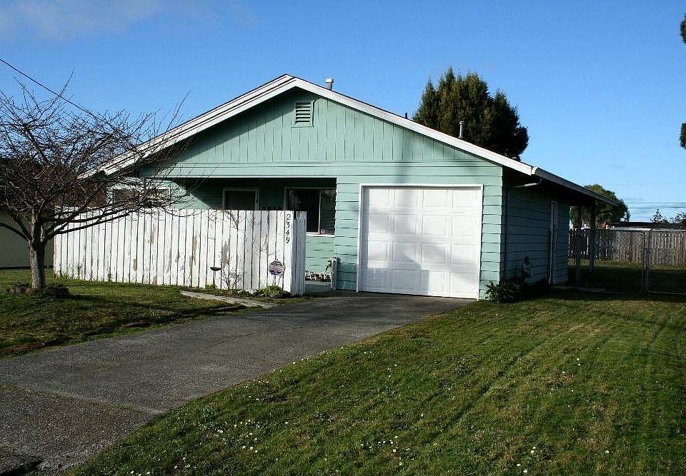 1st image of 2349 Donna Dr