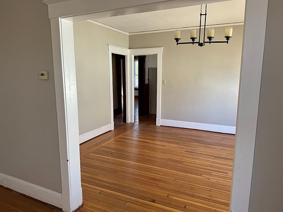2nd image of 14-16 Slater Ave #14