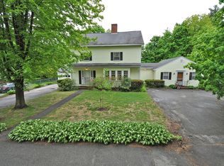 8 Bagdad Rd, Durham, NH 03824