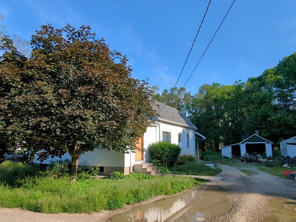 2nd image of 11 Lenover Ave